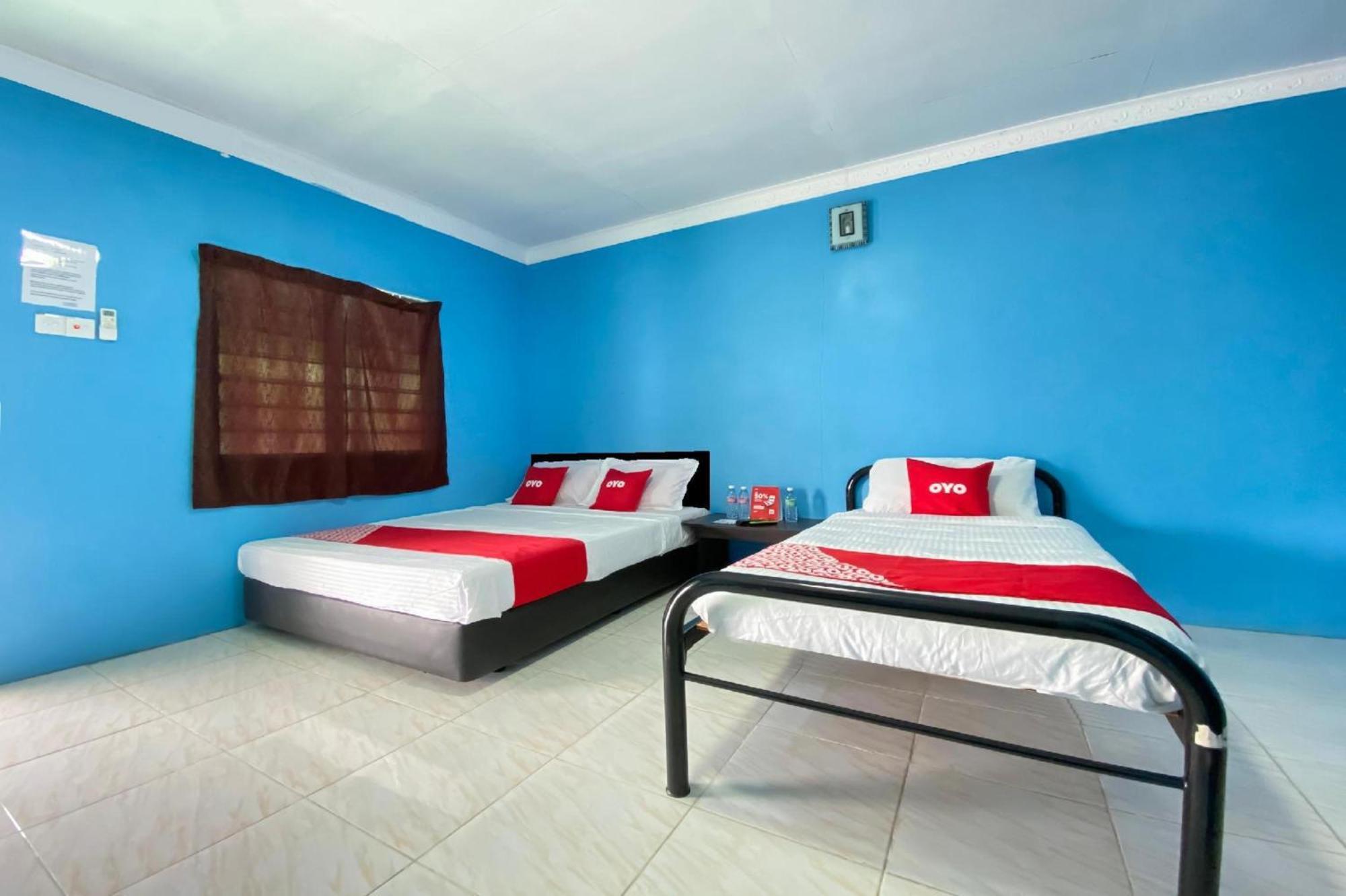 Capital O 90168 Serambi Pelangi Chalet Чанглун Екстериор снимка