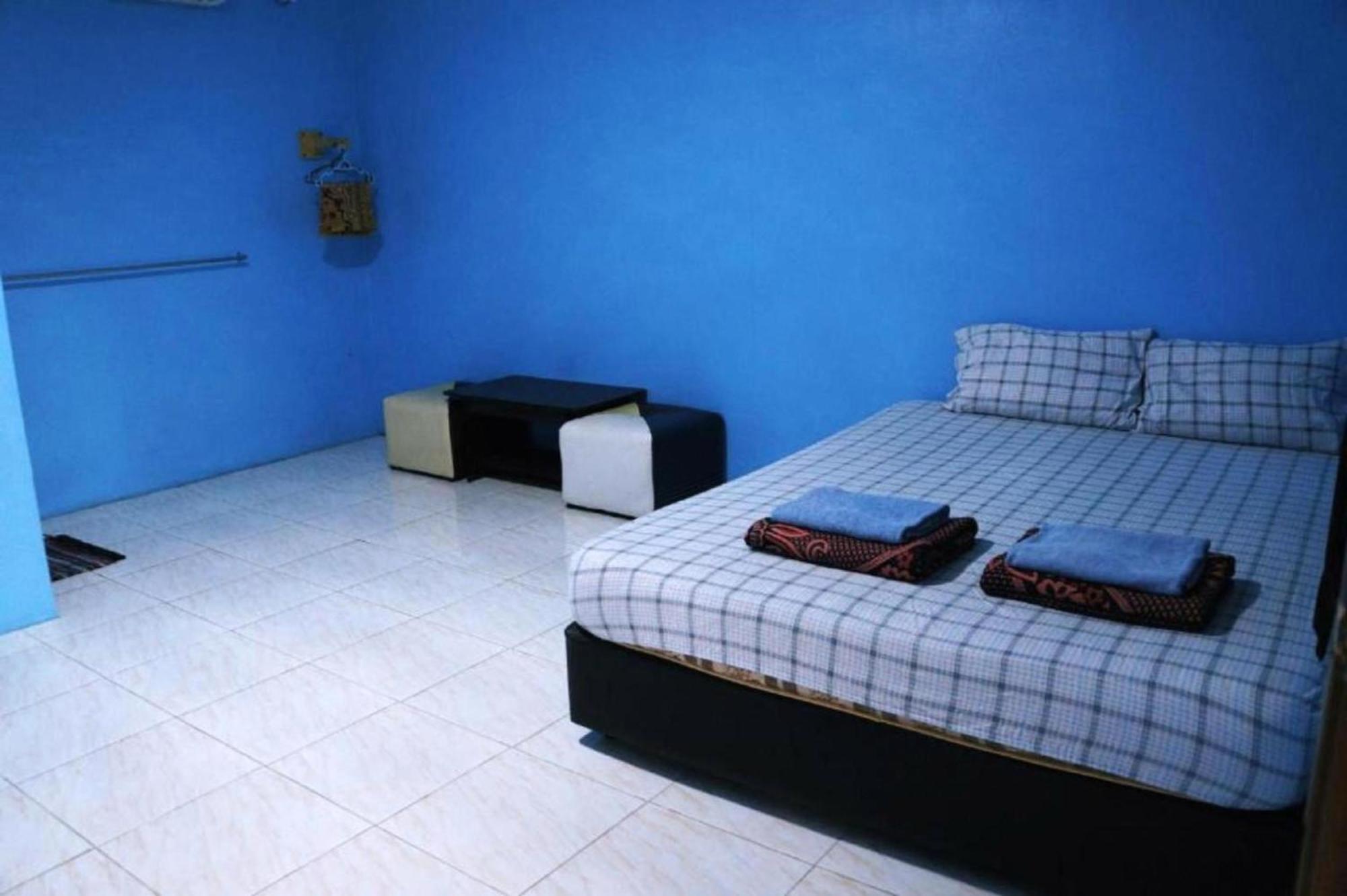 Capital O 90168 Serambi Pelangi Chalet Чанглун Екстериор снимка